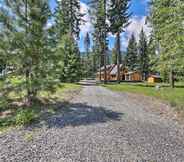 Others 4 Luxury Lodge: Hot Tub, Snowmobiling & ATV Access!