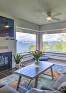 Imej utama Chic Port Angeles Home w/ Oceanfront Balcony!