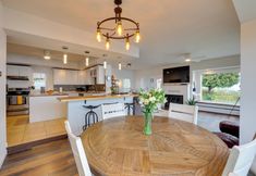 Others 6 Chic Port Angeles Home w/ Oceanfront Balcony!