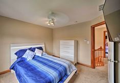 Others 3 Dyer Family Escape - 20 Mi to Lake Michigan!