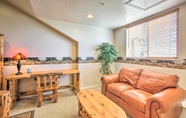 Others 4 Cozy Eden Condo Retreat < 6 Mi to Ski Resort!