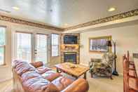 Lain-lain Cozy Eden Condo Retreat < 6 Mi to Ski Resort!