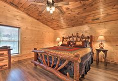Others 5 Pigeon Forge Cabin w/ Hot Tub: 1 Mi to Parkway