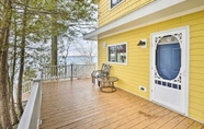 Lain-lain 5 Waterfront Cottage on Sawmill Bay w/ Deck!