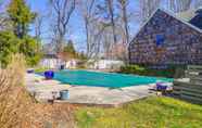 Lainnya 6 Long Island Getaway w/ Pool - Close to Beaches!