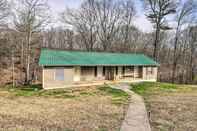 Lain-lain Quiet Morristown Hideaway w/ Deck & Fire Pit!