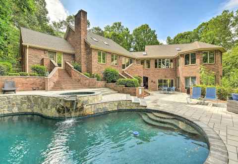 Others Luxury Mooresville Manor w/ Pool & Lake Access!