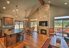 Others 2 Rustic Cabin Near Mt Rainier: Fire Pit & Bbq!