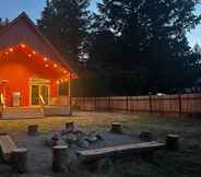 Others 4 Rustic Cabin Near Mt Rainier: Fire Pit & Bbq!