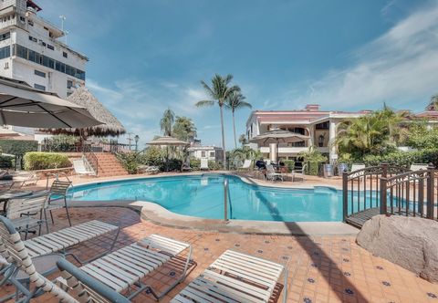 Khác Puerto Vallarta Condo w/ Bay Views + Pool Access!