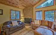 Lainnya 4 Jewett Cabin w/ Viewing Deck - 10 Mins to Skiing!