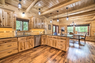 Others 4 Luxe Island Park Cabin w/ National Forest Views!
