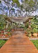 Imej utama Sarasota Bungalow w/ Pergola, Garden & Waterfalls!