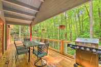 Others Secluded Otto Cabin w/ Fire Pit + Scenic Deck