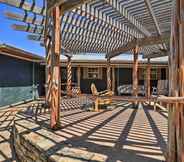 Lainnya 3 Granbury Lakefront Escape w/ Boat Dock & Slip!