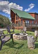 Imej utama Piney Creek Mountain-view Cabin w/ Wraparound Deck