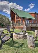 Imej utama Piney Creek Mountain-view Cabin w/ Wraparound Deck