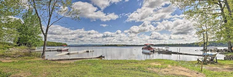 其他 Lakefront Gloversville Home w/ Beach + Dock!