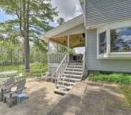 Lainnya 6 Lakefront Gloversville Home w/ Beach + Dock!