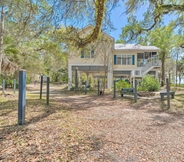 Lainnya 3 Elevated Home w/ Fire Pit + Dock on Suwannee River