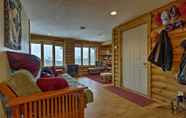 Lain-lain 6 Gilford Log Home Retreat With Lake Views!