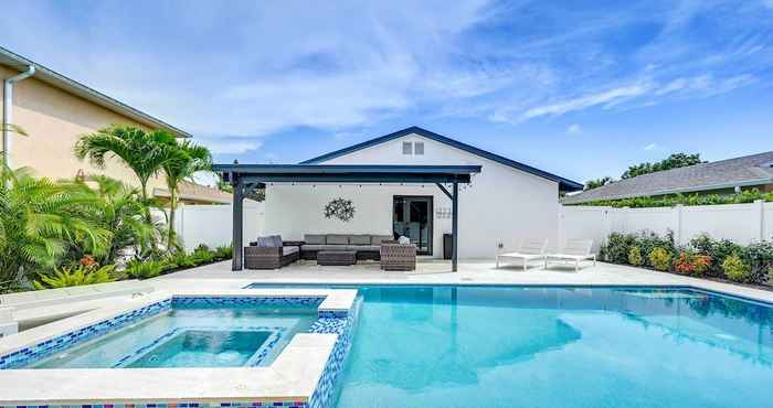 Others Chic Beach Home w/ Heated Pool: 1 Mi to Ocean!