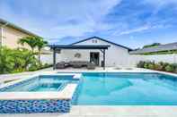 อื่นๆ Chic Beach Home w/ Heated Pool: 1 Mi to Ocean!