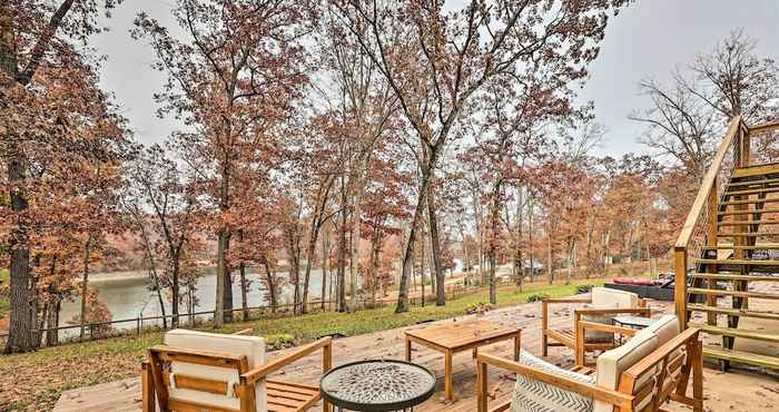 Others Lakefront Rogers Getaway w/ Hot Tub & Deck!