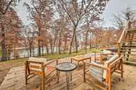 Others Lakefront Rogers Getaway w/ Hot Tub & Deck!
