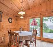 Khác 6 Cozy Amish Country Cabin on Shipshewana Lake!