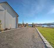 Others 7 Pasco Condo w/ Columbia River Views + Hot Tub