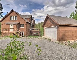 Others 2 Roomy Alma Cabin w/ Pool Table: Ski, Hike, & Fish!