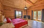 Lainnya 7 Aspen Grove Lodge - Log Home on 5 Acres w/ Deck!