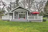 Others Contemporary Tacoma Cottage w/ Deck & Pond!