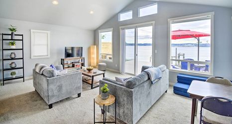 Lain-lain 2 Manette Waterfront: Kayak the Bay & Walk to Town!