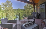 Others 2 Lake Taneycomo Penthouse Condo w/ Gas Grill & Dock