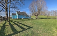 Others 5 Charming East Bernstadt Retreat on 5.5-acre Farm!