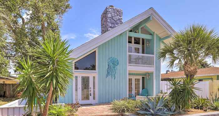 อื่นๆ Cape Canaveral Cottage w/ Pool - Walk to Beach!