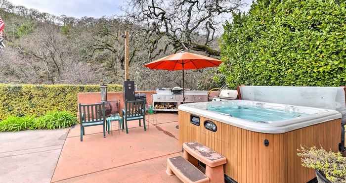 Khác Wine Country Retreat at Private Creekside House!