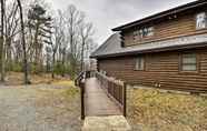 Others 2 Comfortable Log Home ~ 4 Miles to Shenandoah River