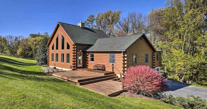 Lainnya Beautiful Mount Joy Cabin w/ Pool + Sauna!