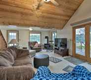 Others 4 Lakefront Home W/seasonal Dock - 2 mi to Skiing!