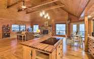 Khác 6 Charming Cabin w/ Hot Tub, Fire Pit & Views!