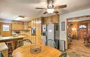 Others 2 Blue Ridge Mountain Escape w/ Hot Tub, Grill!