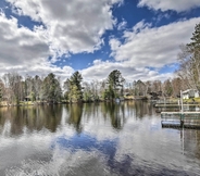 Others 5 Lakeside Cabin w/ Fire Pit: Near Pine Point Park!