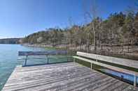 Others Table Rock Lakefront Getaway w/ Private Swim Dock!