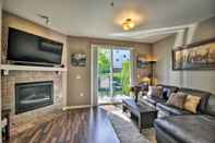 Others Modern Vancouver Townhome - Right on Main St!