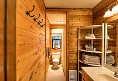 其他 7 Ashland Cabin on 170 Acres w/ Mtn Views & Sauna!