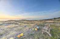 Others Sanderling Sea Cottages, Unit 2: Walk to Coast!