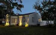 Others 7 Tampa Bay Area Cottage w/ Gas Grill and Fire Pit!